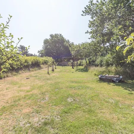 Luett Huus An De Geestkant