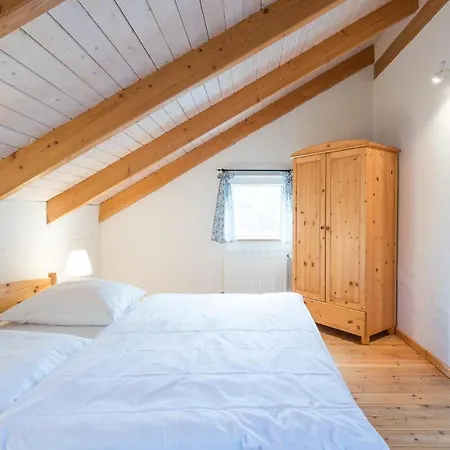 別荘 Luett Huus An De Geestkant *